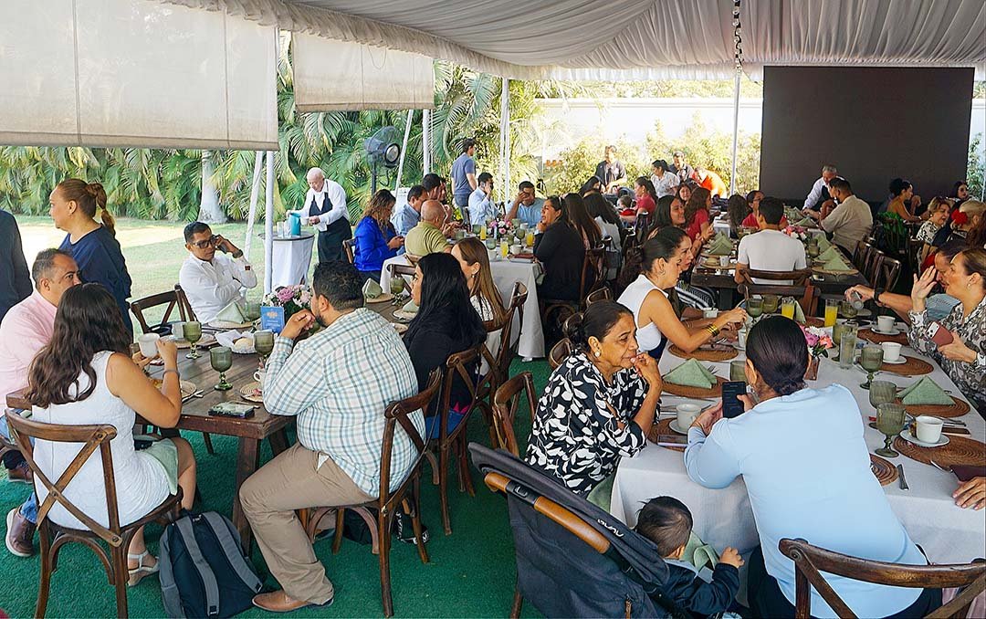 Desayuno Anual fundación Andrea 321.