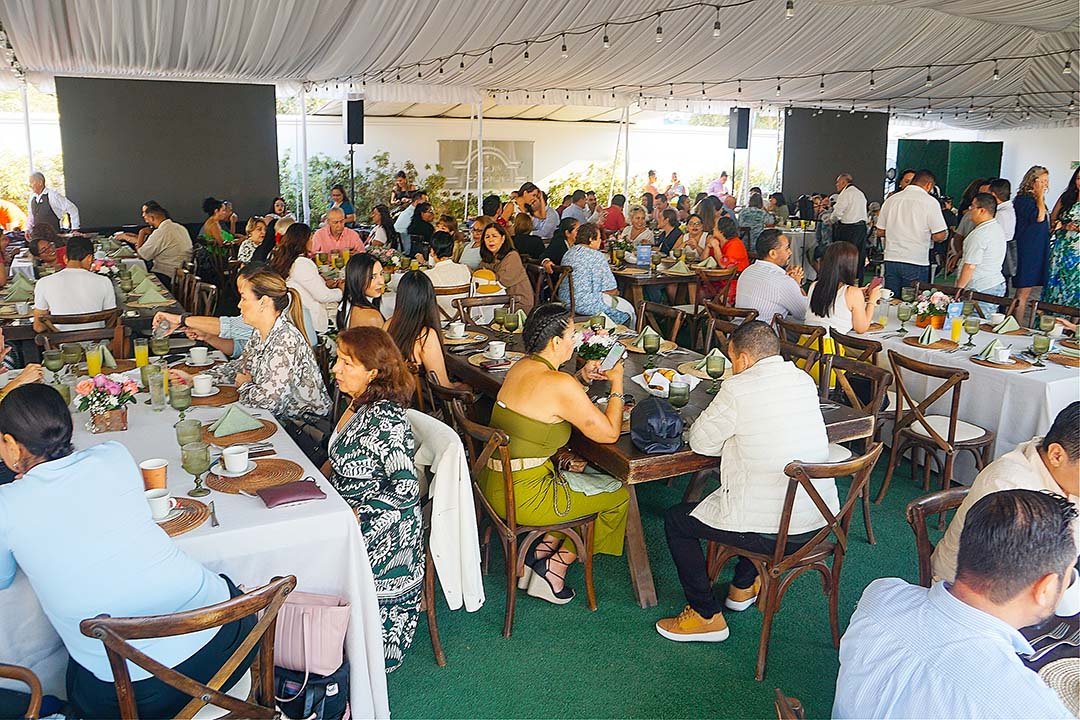 Desayuno Anual fundación Andrea 321.