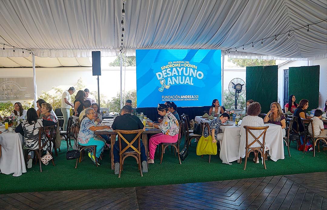 Desayuno Anual fundación Andrea 321.