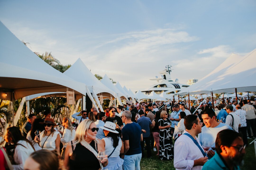 Publico asistentes a VINOMA