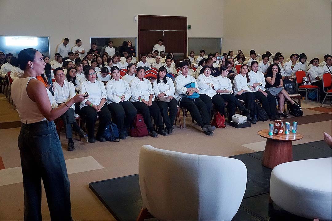 Empresarios, UTBB y Hotel Escuela Gran Nayar fortalecieron la vinculación academia-empresa 1 gourmet senses 4°0070 copy