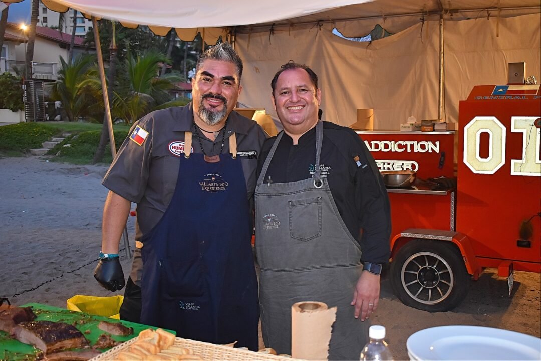 Chefs Victor Howard y Roberto Vazquez