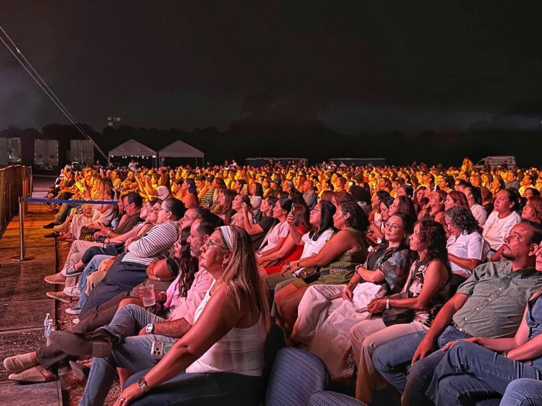 Kany Garcia Concierto en Vallarta 5