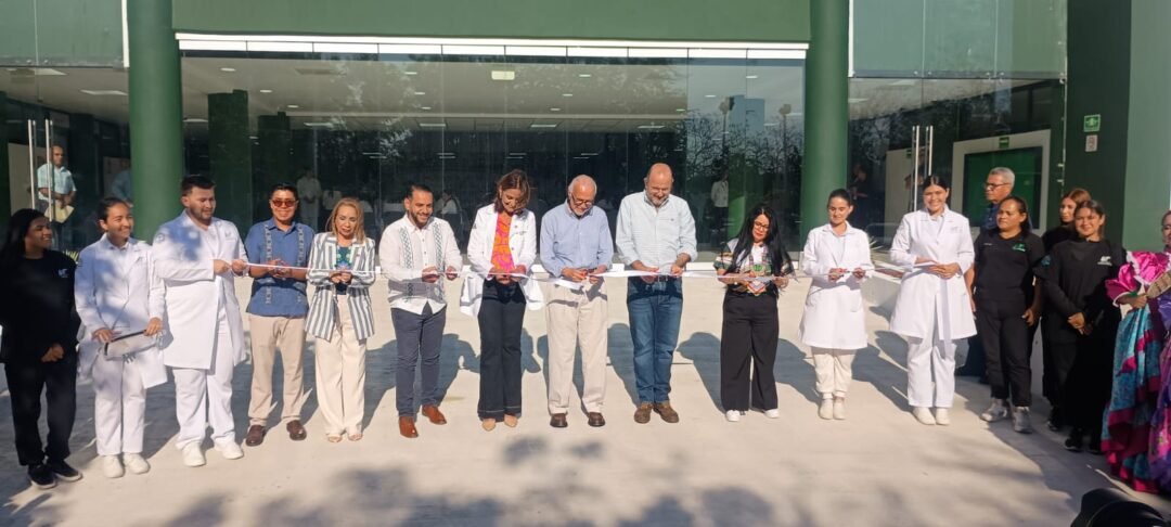 Autoridades federales y estatales inauguran el Edificio de Docencia IV y Centro de Simulación Médica de la UTBB.