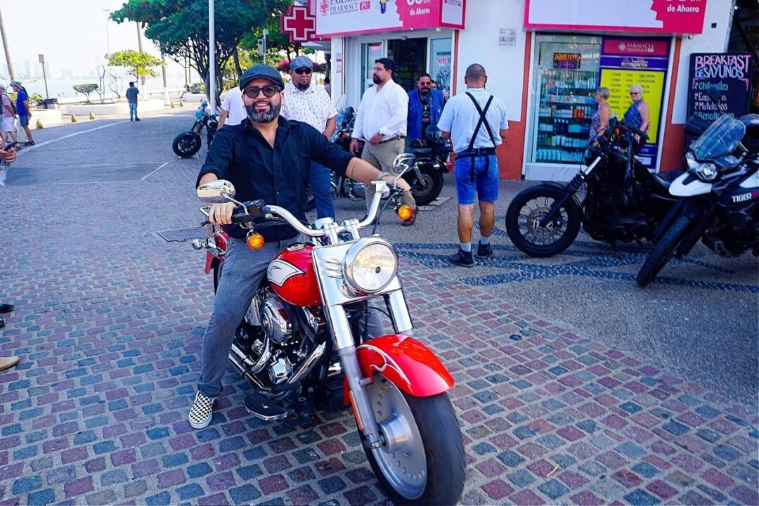 Distinguished Gentleman’s Ride reúne a 45 motociclistas en Puerto Vallarta 2 Abad Zahir Tarin