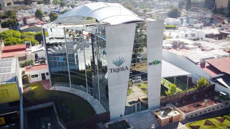 Consejo Regulador del Tequila celebra 32 años de liderazgo global