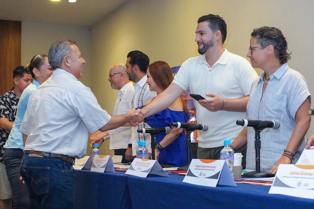 Puerto Vallarta fortalece calidad turistica con distintivos H 08