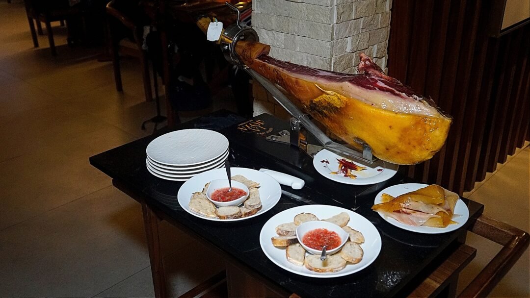 Mesón Ibérico celebra su 2do aniversario en una noche con sabor a España 8 2° Aniversario Meson Iberico 0020