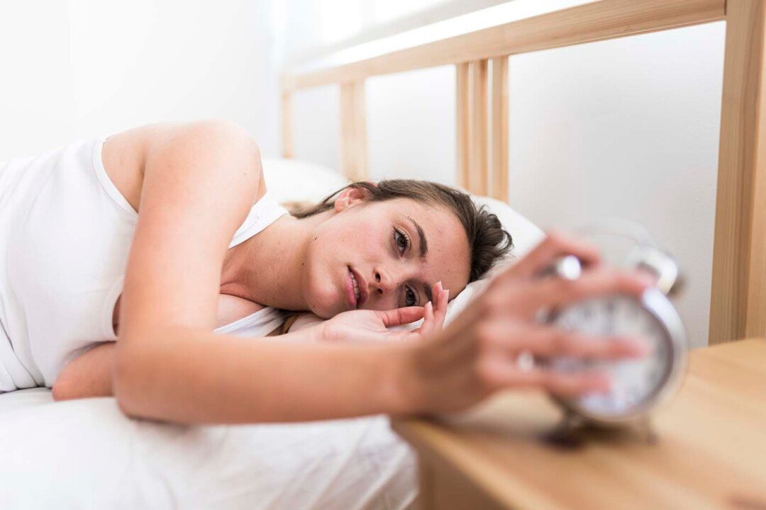5 ejercicios de mindfulness para practicar todos los días y vivir con más calma 1 despertador