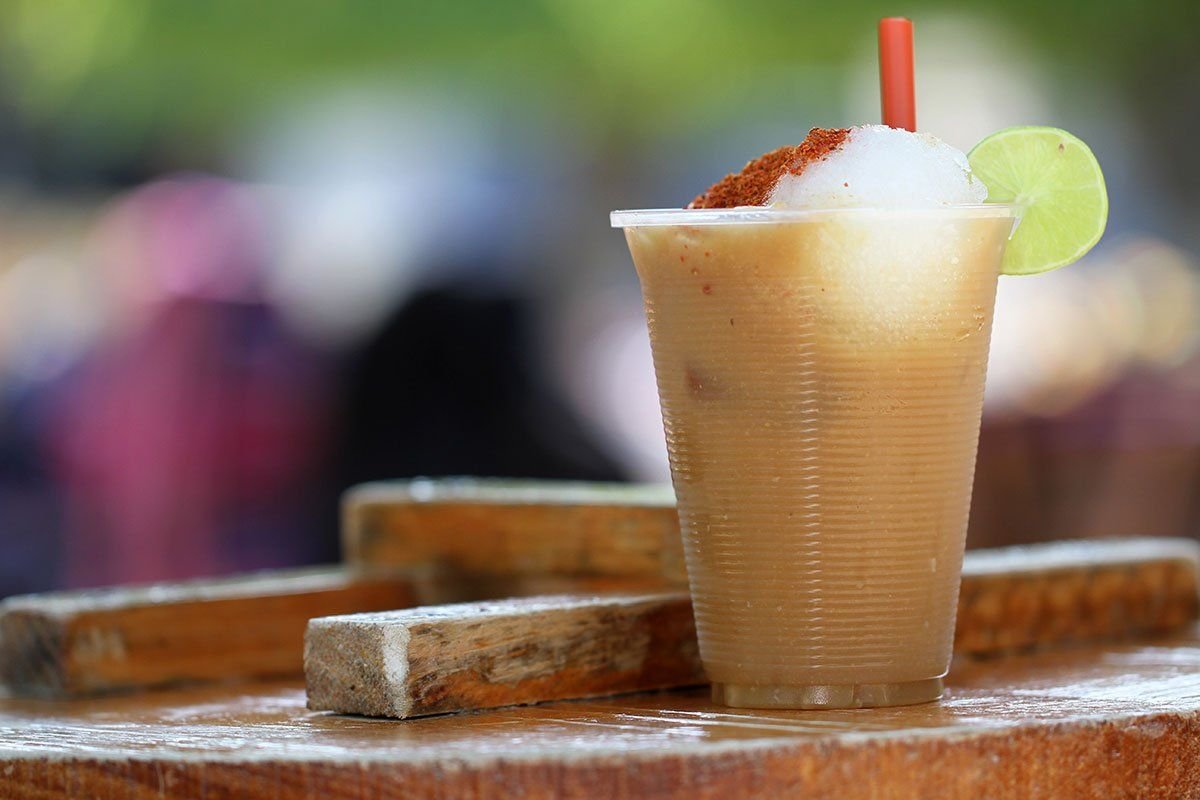 Tejuino con nieve de garrafa