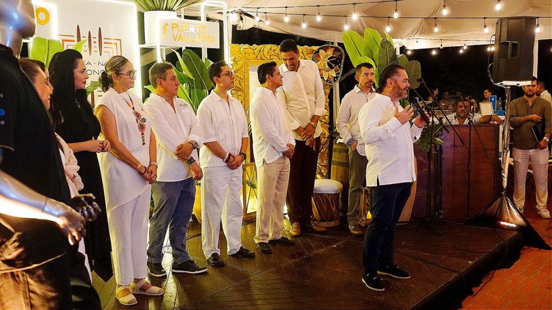 Fernando Olivera llama a renovar el turismo ante el nuevo viajero global 2 Fernando Olivera Rocha en VNG 2026 inauguracion